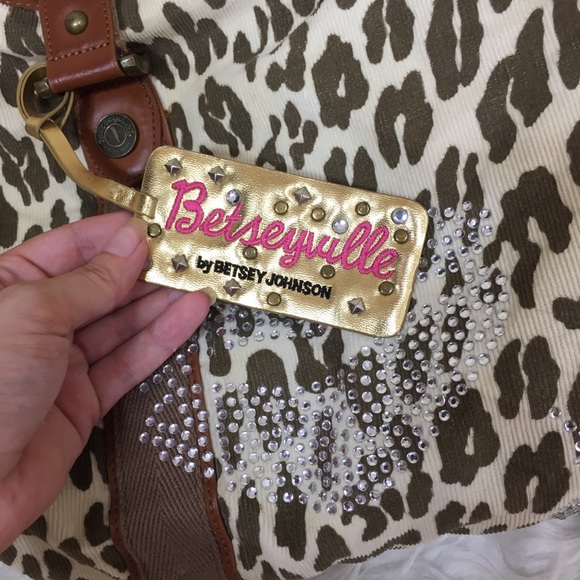 Betsey Johnson Animal Print Duffle Bag - Picture 2 of 7